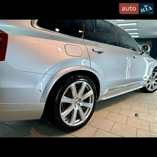 Внедорожник / Кроссовер Volvo XC90 2017 в Черновцах