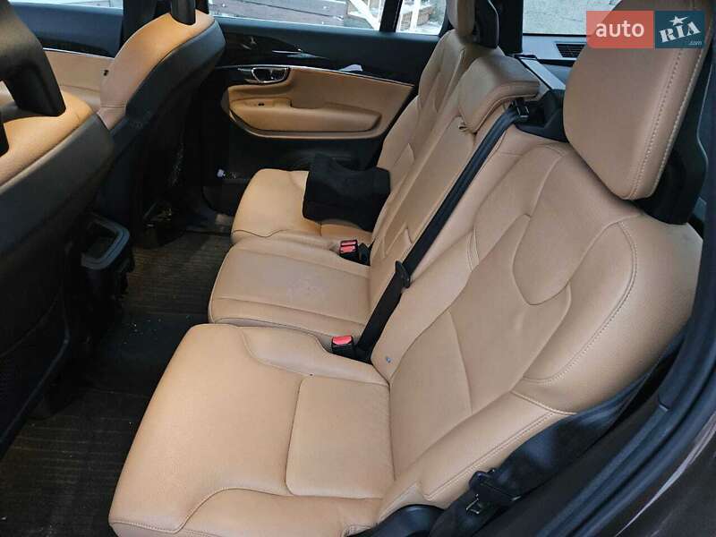 Позашляховик / Кросовер Volvo XC90 2016 в Харкові