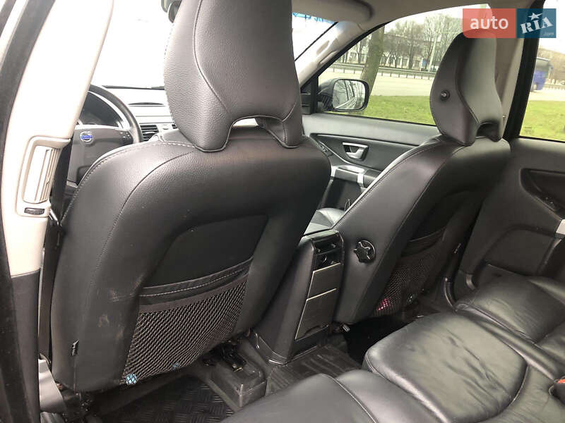 Внедорожник / Кроссовер Volvo XC90 2011 в Днепре