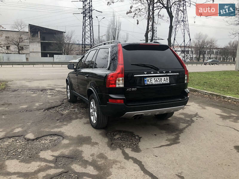 Внедорожник / Кроссовер Volvo XC90 2011 в Днепре