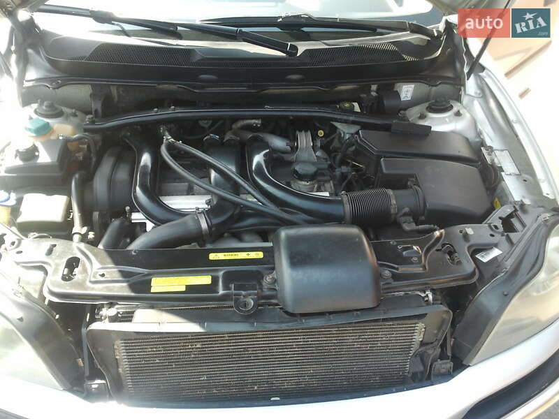 Внедорожник / Кроссовер Volvo XC90 2004 в Кременчуге