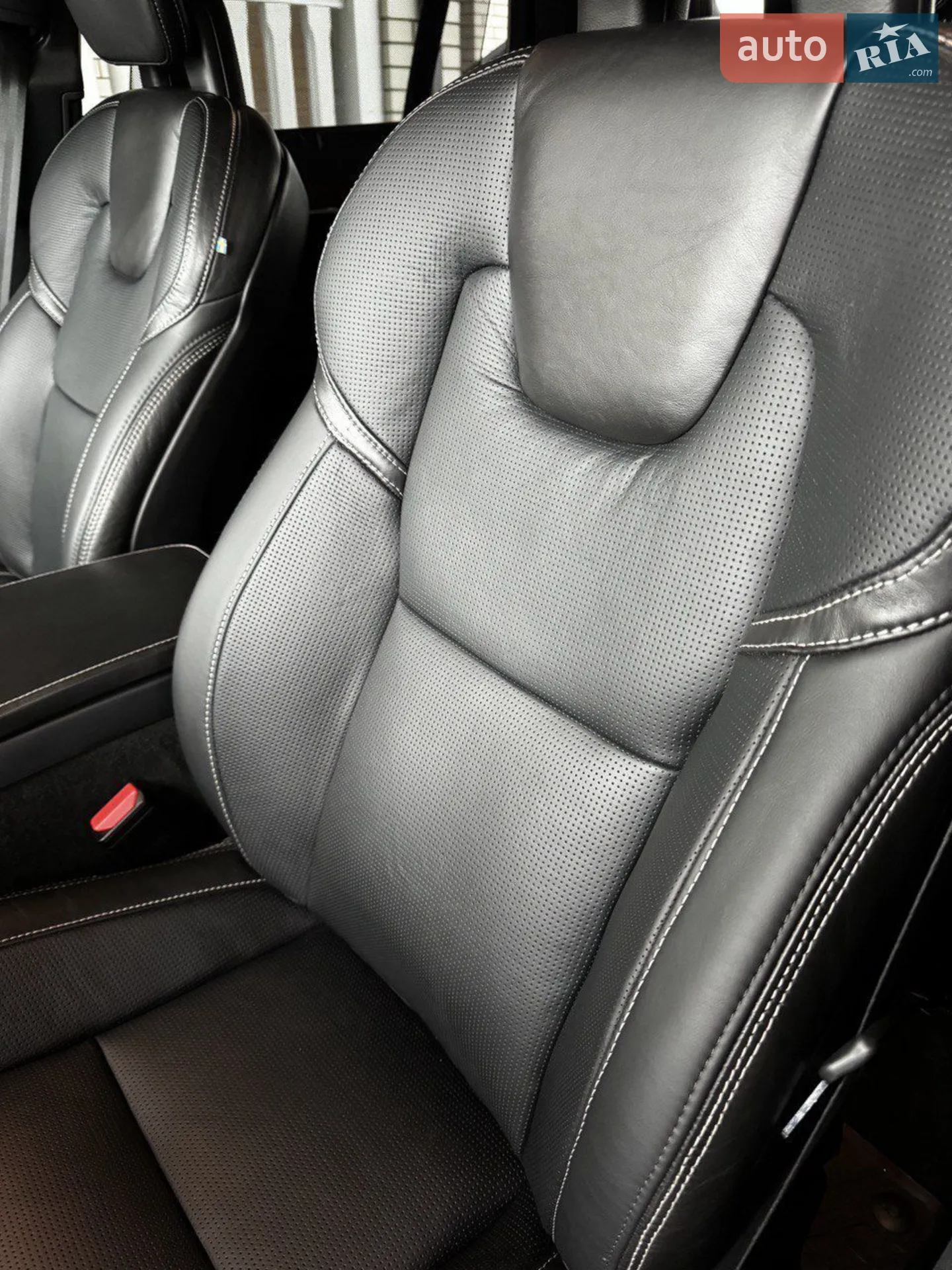 2017 Volvo XC90 - мініатюра 10