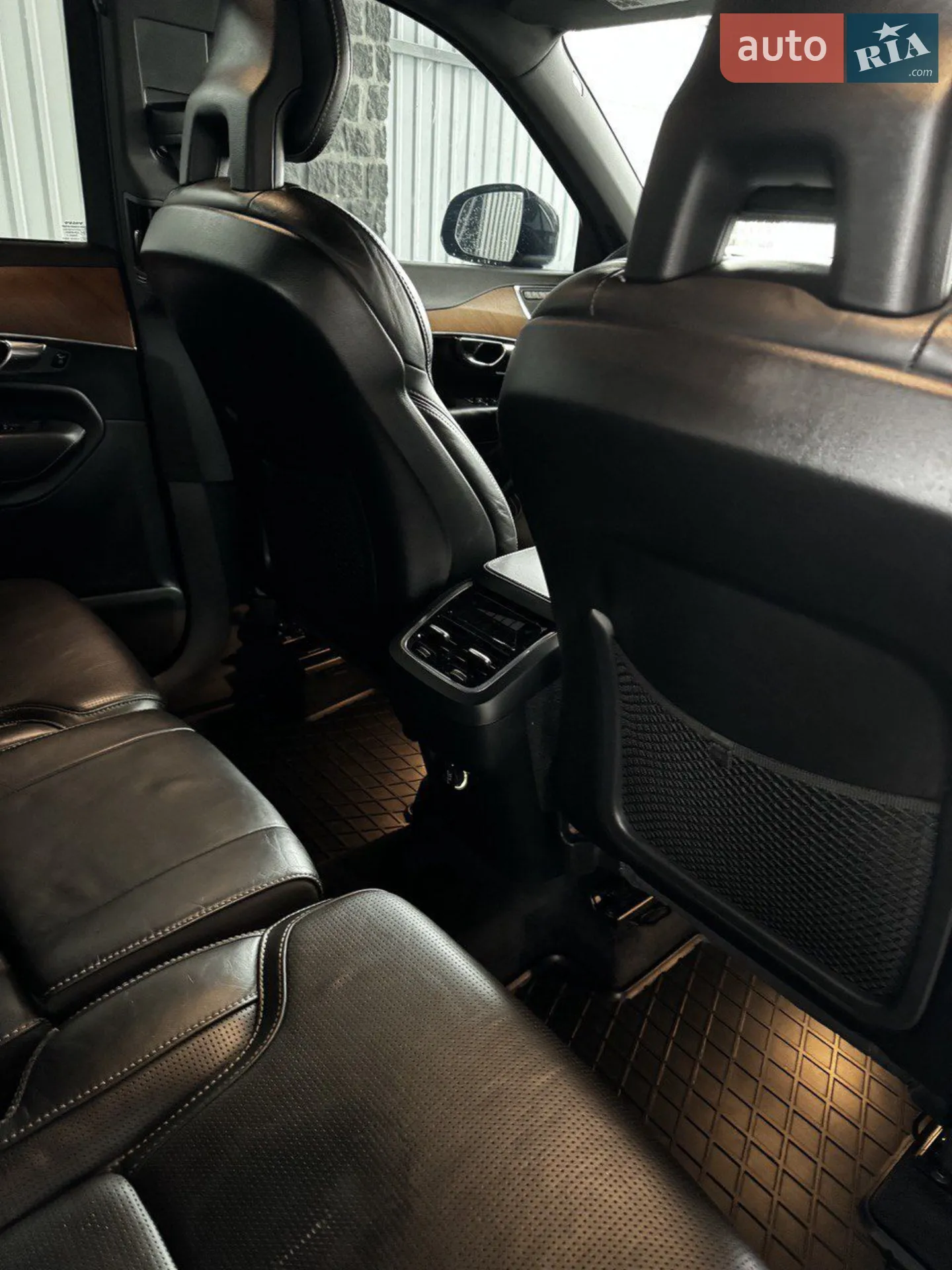 2017 Volvo XC90 - мініатюра 26
