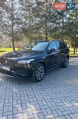 Volvo XC90 2019