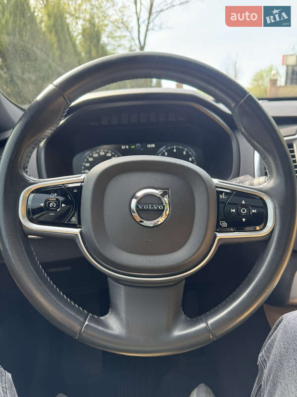 Позашляховик / Кросовер Volvo XC90 2017 в Самборі