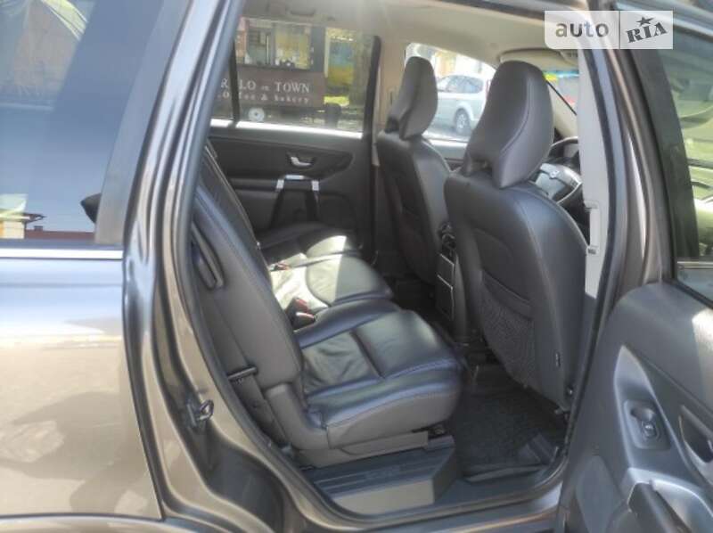 Внедорожник / Кроссовер Volvo XC90 2011 в Луцке