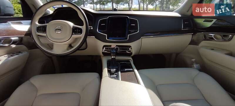 Позашляховик / Кросовер Volvo XC90 2016 в Миколаєві
