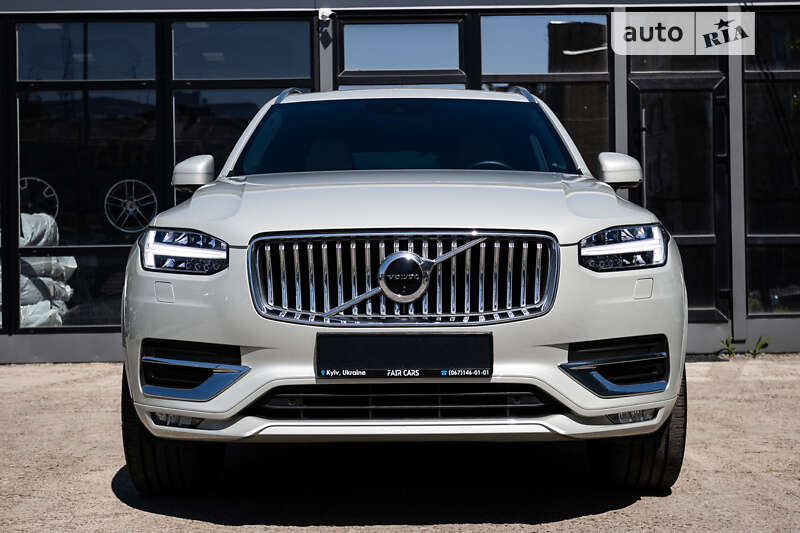 Позашляховик / Кросовер Volvo XC90 2021 в Києві