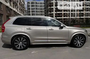 Volvo XC90 2023