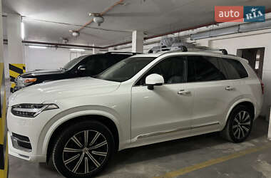 Внедорожник / Кроссовер Volvo XC90 2020 в Киеве