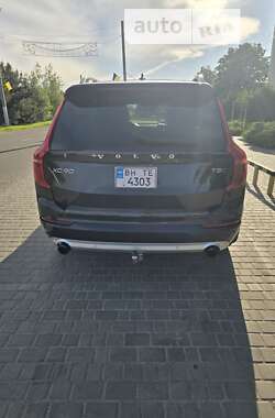Внедорожник / Кроссовер Volvo XC90 2018 в Черноморске