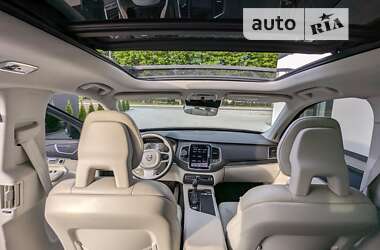Внедорожник / Кроссовер Volvo XC90 2019 в 