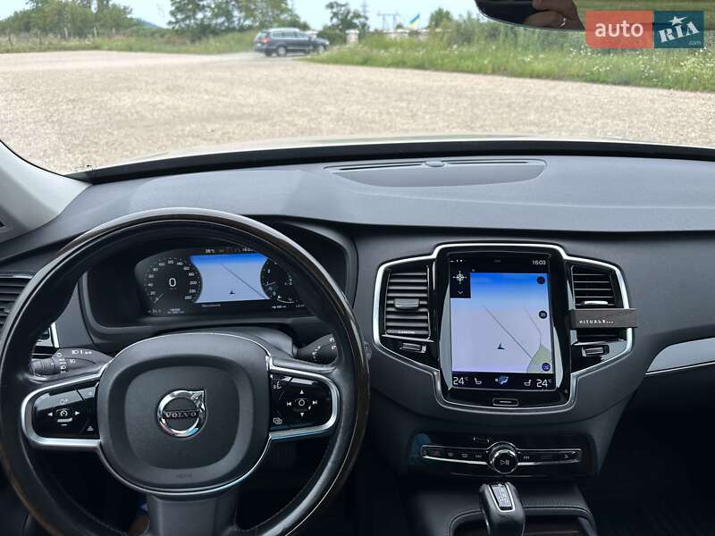 Внедорожник / Кроссовер Volvo XC90 2015 в Киеве