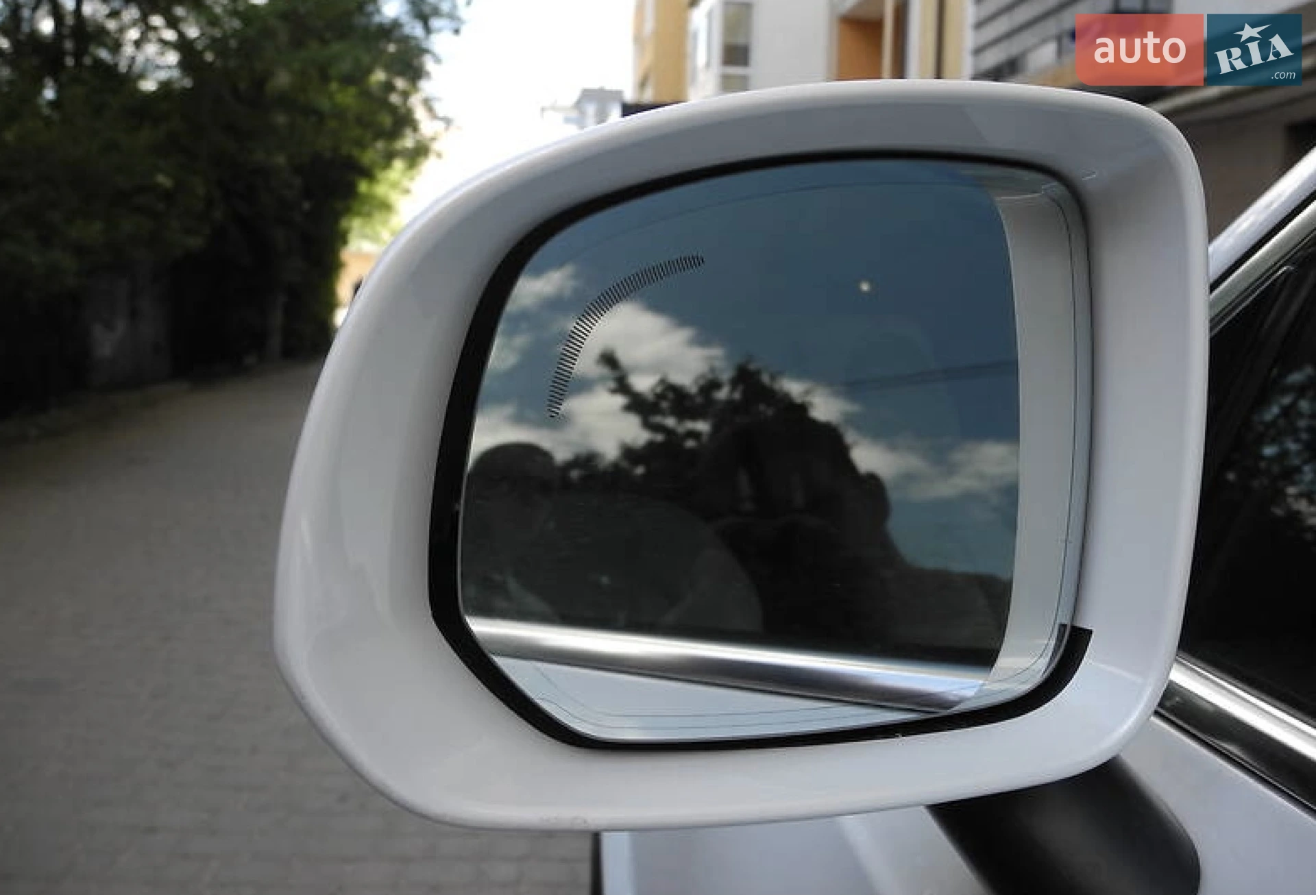 2016 Volvo XC90 - мініатюра 10