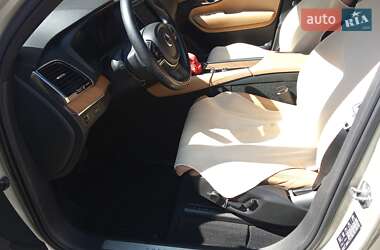 Внедорожник / Кроссовер Volvo XC90 2017 в 