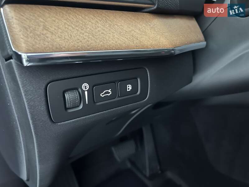 Позашляховик / Кросовер Volvo XC90 2021 в Одесі
