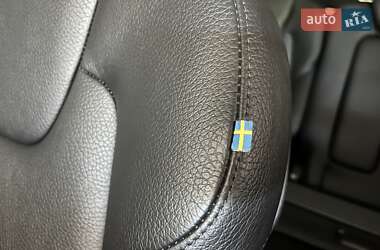 Внедорожник / Кроссовер Volvo XC90 2021 в 