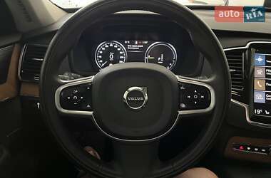 Внедорожник / Кроссовер Volvo XC90 2021 в 