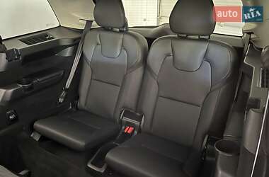 Внедорожник / Кроссовер Volvo XC90 2021 в 