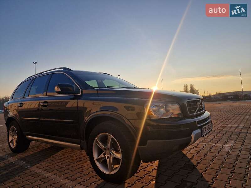 Внедорожник / Кроссовер Volvo XC90 2007 в Киеве