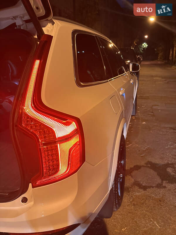 Внедорожник / Кроссовер Volvo XC90 2016 в Львове