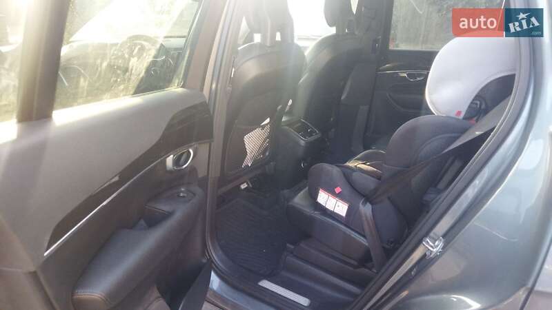 Внедорожник / Кроссовер Volvo XC90 2017 в Житомире фото 22 Внедорожник / Кроссовер Volvo XC90 2017 в Житомире