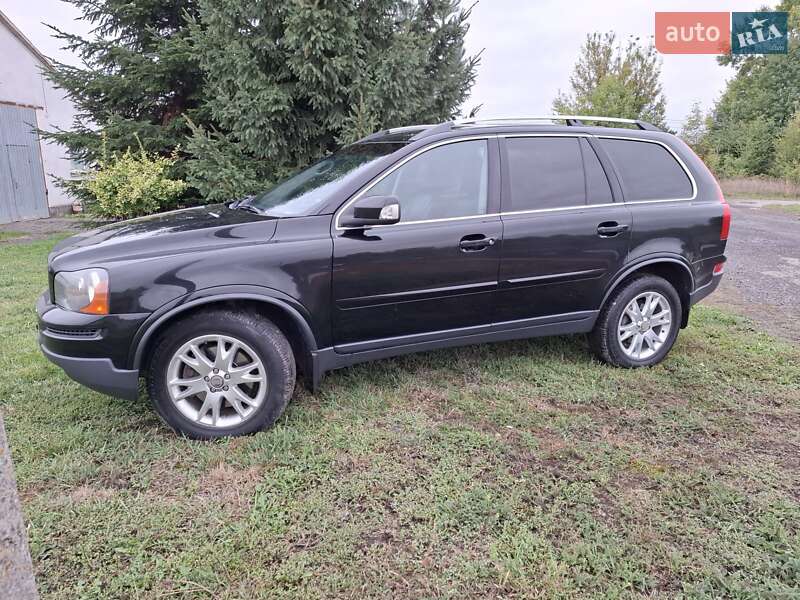 Внедорожник / Кроссовер Volvo XC90 2011 в Нововолынске