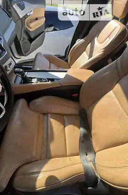 Volvo XC90 2016