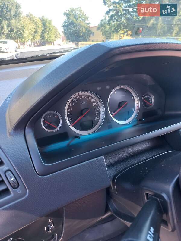 Позашляховик / Кросовер Volvo XC90 2013 в Хмільнику