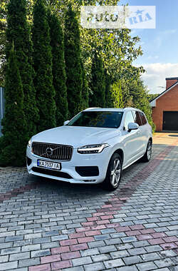 Внедорожник / Кроссовер Volvo XC90 2019 в Киеве