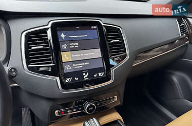 Внедорожник / Кроссовер Volvo XC90 2019 в 