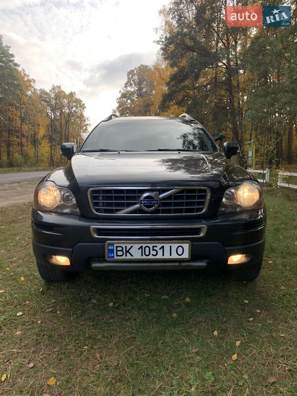Позашляховик / Кросовер Volvo XC90 2011 в Вараші