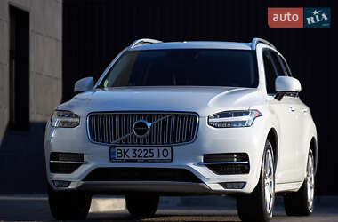 Volvo XC90 2019