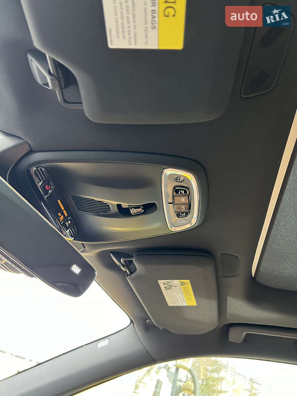 Позашляховик / Кросовер Volvo XC90 2017 в Чернівцях