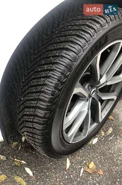 Внедорожник / Кроссовер Volvo XC90 2018 в 