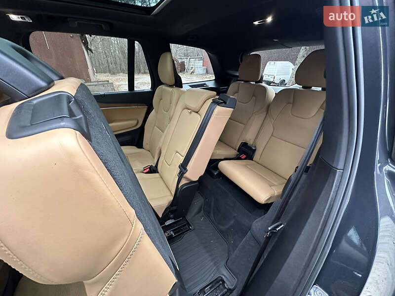 Позашляховик / Кросовер Volvo XC90 2017 в Києві