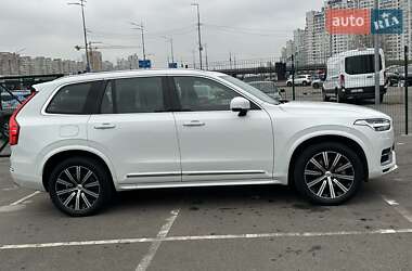 Внедорожник / Кроссовер Volvo XC90 2021 в Киеве