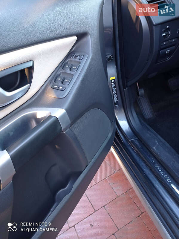 Позашляховик / Кросовер Volvo XC90 2010 в Тернополі