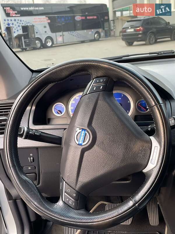 Внедорожник / Кроссовер Volvo XC90 2011 в Львове