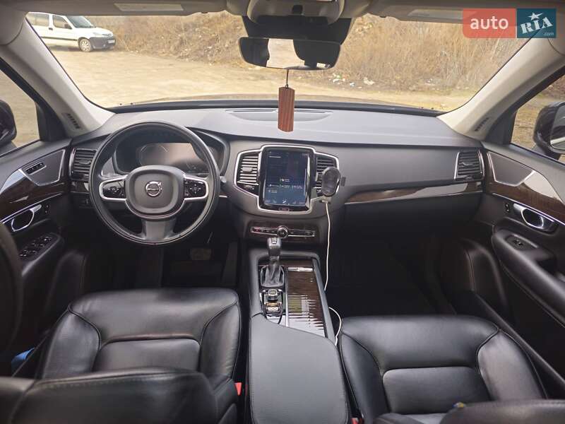 Внедорожник / Кроссовер Volvo XC90 2016 в Тернополе