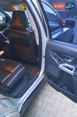 Внедорожник / Кроссовер Volvo XC90 2003 в 