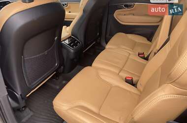Внедорожник / Кроссовер Volvo XC90 2020 в 