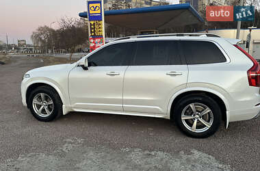 Внедорожник / Кроссовер Volvo XC90 2016 в 