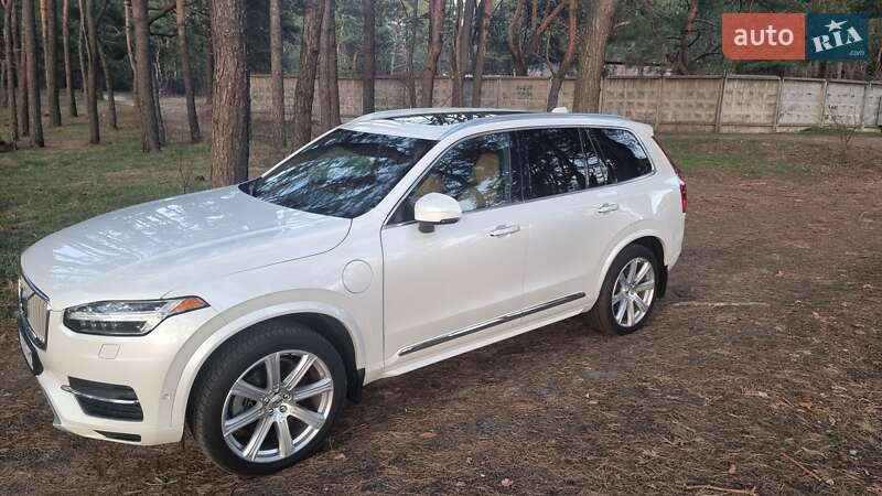 Внедорожник / Кроссовер Volvo XC90 2016 в Киеве