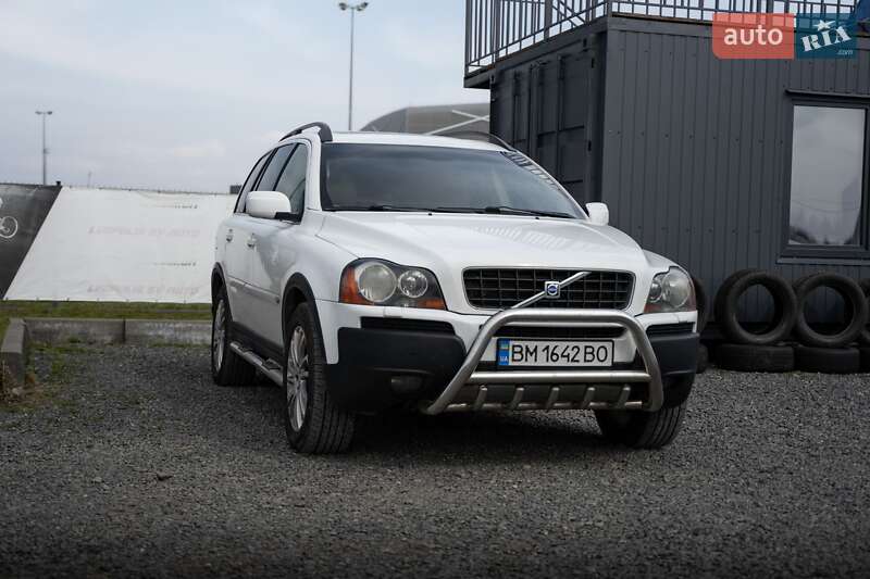 Volvo XC90 2004