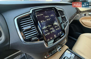 Позашляховик / Кросовер Volvo XC90 2016 в 