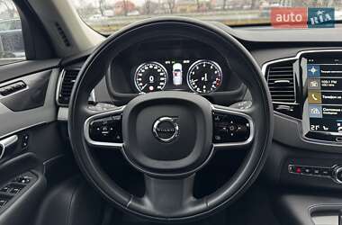 Позашляховик / Кросовер Volvo XC90 2021 в 