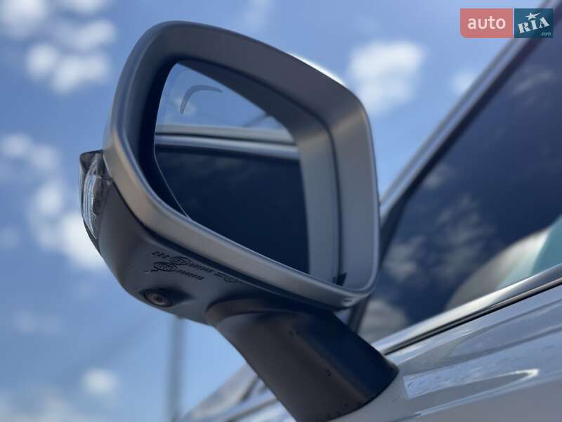 Внедорожник / Кроссовер Volvo XC90 2015 в Тернополе