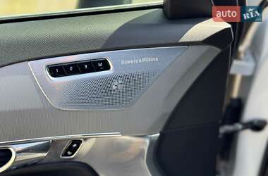 Внедорожник / Кроссовер Volvo XC90 2015 в 