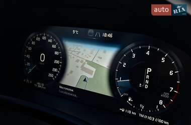 Внедорожник / Кроссовер Volvo XC90 2015 в 